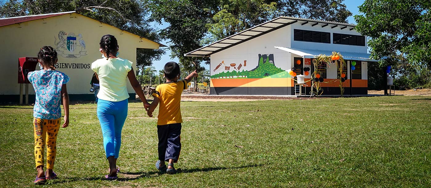 Retorno seguro y voluntario a las escuelas: La educación no puede esperar
