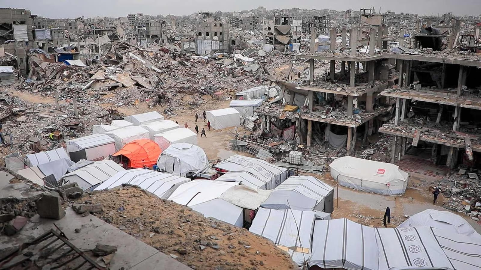 rs31083_frontpage1600px (1) rs31083_frontpage1600px (1)